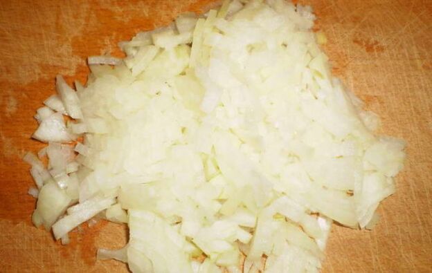 Chopped onions will help restore your nails to a healthy look.